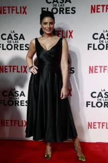 Mexican actress Aislinn Derbez poses during the red carpet of the presentation of the new Netflix series La Casa de las Flores (The House of the flowers), in Mexico City, Mexico, 08 August 2018. The premier of the Mexican production, created by director Manolo Caro and which addresses topics such as homosexuality and the recreational use of marijuana, will be on 10 August on the Netflix platform. Red carpet of the Netflix Mexican series La Casa de las Flores !ACHTUNG: NUR REDAKTIONELLE NUTZUNG!  Copyright: xJosexMendezx CMX01 20180809-636693931868907297