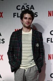 Mexican actor Dario Yazbek poses during the red carpet of the presentation of the new Netflix series La Casa de las Flores (The House of the flowers), in Mexico City, Mexico, 08 August 2018. The premier of the Mexican production, created by director Manolo Caro and which addresses topics such as homosexuality and the recreational use of marijuana, will be on 10 August on the Netflix platform. Red carpet of the Netflix Mexican series La Casa de las Flores !ACHTUNG: NUR REDAKTIONELLE NUTZUNG!  Copyright: xJosexMendezx CMX01 20180809-636693932499874635