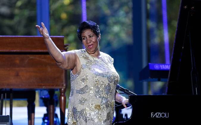 Aretha Franklin waves after her performance at the International Jazz Day Concert on the South Lawn of the White House, in Washington, DC, April 29, 2016. United States President Barack Obama delivered remarks to introduce the event. Copyright: xCNPx xMediaPunchx