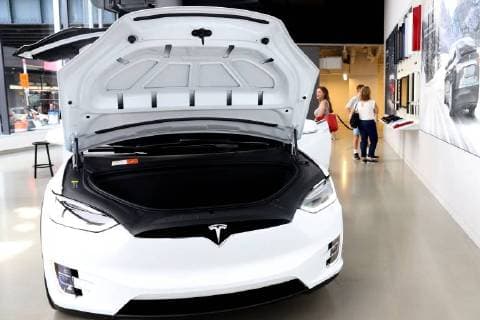 August 17, 2018 - New York City, New York, U.S. - Tesla Model X electric SUV seen in the showroom located in the Meatpacking District in Manhattan. Tesla stock recently dropped 9 percent after Elon Musk described stress during his excruciating year which resulted in a 8 billion dollar shareholder loss. New York City U.S. - ZUMAk03_ 20180817_zaf_k03_121 Copyright: xNancyxKaszermanx