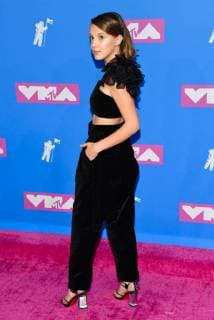 Millie Bobby Brown arriving at the MTV Video Music Awards press room in New York City - Aug 20, 2018 - MTV Video Music Awards 2018, New York City New York United States Radio City Music Hall  Copyright: xOConnorx h_00537642