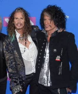 Steven Tyler and Joe Perry arriving at the MTV Video Music Awards in New York City - Aug 20, 2018 - MTV Video Music Awards 2018, New York City New York United States Radio City Music Hall  Copyright: xOConnorx h_00537668