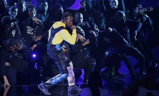 Travis Scott performs during the 35th annual MTV Video Music Awards at Radio City Music Hall in New York City on August 20, 2018.  NYP20180820163 JOHNxANGELILLO