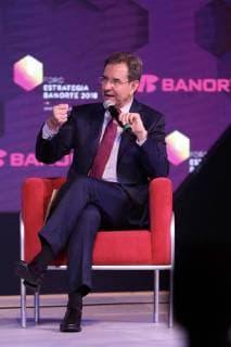 August 22, 2018 - EUM20180822NAC34.JPG.CIUDAD DE MEXICO.- Forum-Foro-Banco.- El proximo secretario de Educacion Publica, Esteban Moctezuma, durante su participacion en el Foro Estrategia Banorte 2018, que tiene lugar en un hotel de la zona de Polanco este 22 de agosto el 2018. Foto: Agencia EL UNIVERSAL Garcia RCC. Copyright: xJuanxCarlosxReyesx