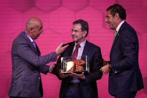 August 22, 2018 - EUM20180822NAC35.JPG.CIUDAD DE MEXICO.- Forum-Foro-Banco.- El proximo secretario de Educacion Publica, Esteban Moctezuma, durante su participacion en el Foro Estrategia Banorte 2018, que tiene lugar en un hotel de la zona de Polanco este 22 de agosto el 2018. En imagen, acompanado por Marcos Ramirez Miguel, director General de Banorte (izq) y Carlos Hank Gonzalez, presidente del Consejo de Administracion de Banorte. Foto: Agencia EL UNIVERSAL Garcia RCC. Copyright: xJuanxCarlosxReyesx