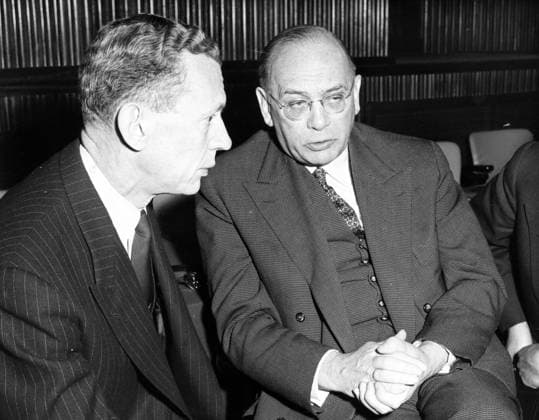 - BRUSSELS, BELGIUM (FILE) : This file picture dated 2 February 1959 is about a meeting between the Minister of the Common Market and Euratom. On the picture : Maurice Couve de Murville French Minister of Foreign Affairs and Franz Etzel German Minister of Finance. ARCHIVES  x34617848x