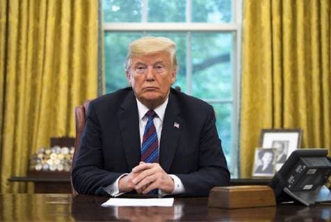Washington, Trump verkündet Handelsabkommen mit Mexiko President Trump speaks on a conference call with Mexican President Enrique Pena Nieto, as Trump announces a revised trade deal with Mexico he called the United States-Mexico trade agreement, in the Oval Office at the White House in Washington, D.C. on August 27, 2018. The two countries said they have revise key portions of their trade policies set up by the the North American Free Trade Agreement (NAFTA) and said Canada can join later in their deal.  WAP20180827307 KEVINxDIETSCH