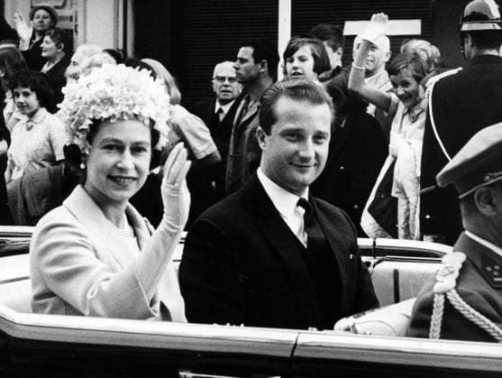 - LIEGE, BELGIUM (FILE) : This file picture dated 11 May 1966 is about United Kingdom sovereigns visit to Belgium. On this picture : Queen Elizabeth II of United Kingdom and Prince Albert of Belgium in a car at Liege. ARCHIVES  x40493496x