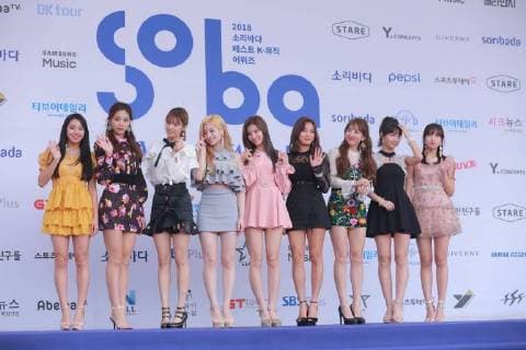 Entertainment Bilder des Tages WANNA ONE,TWICE,MOMOLAND,MAMAMOO etc. attend 2018 Soribada Best K-Music Awards in Seoul, Korea on 30th August 2018.(China and Korea Rights Out)  2018083100137