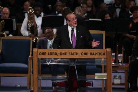 August 31, 2018 - Michigan, MI, U.S. - Clive Davis speaks during the funeral for the late Aretha Franklin at Greater Grace Temple in Detroit on Friday, August 31, 2018. Michigan U.S. - ZUMAf31_ 20180831_zaf_f31_042 Copyright: xRyanxGarzax