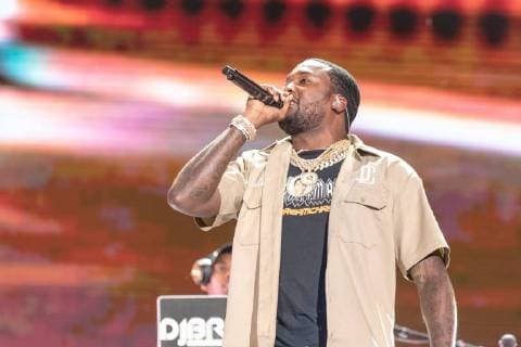 September 1, 2018 - Philadelphia, Pennsylvania, U.S - MEEK MILL (ROBERT RIHMEEK WILLIAMS) during the Made In America Music Festival at Benjamin Franklin Parkway in Philadelphia, Pennsylvania Philadelphia U.S. - ZUMAs135 20180901_zap_s135_003 Copyright: xDanielxDeSloverx