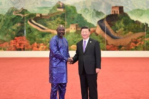 (180903) -- BEIJING, Sept. 3, 2018 -- Chinese President Xi Jinping (R) welcomes Liberian President George Weah, who is here to attend the 2018 Beijing Summit of the Forum on China-Africa Cooperation (FOCAC), at the Great Hall of the People in Beijing, capital of China, Sept. 3, 2018. )(mcg) CHINA-BEIJING-FOCAC-XI JINPING-WELCOME (CN) YanxYan 