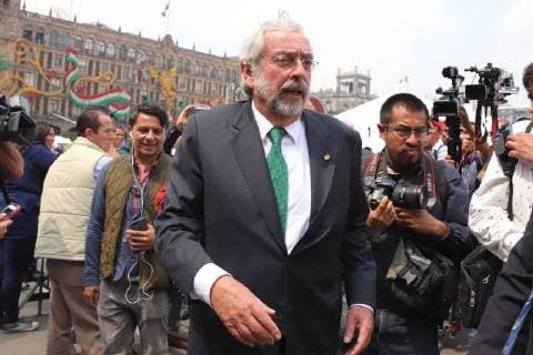 September 3, 2018 - EUM20180903NAC01.JPG .CIUDAD DE MEXICO. PresidentPresidente-EPN Informe.- 3 de septiembre de 2018. Enrique Graue, rector de la UNAM, a su llegada al Sexto Informe de Gobierno del presidente Enrique Pena Nieto, en Palacio Nacional. Foto: Agencia EL UNIVERSALBerenice FregosoEELG  - ZUMAu78_ 20180903_zaf_u78_006 Copyright: xElxUniversalx