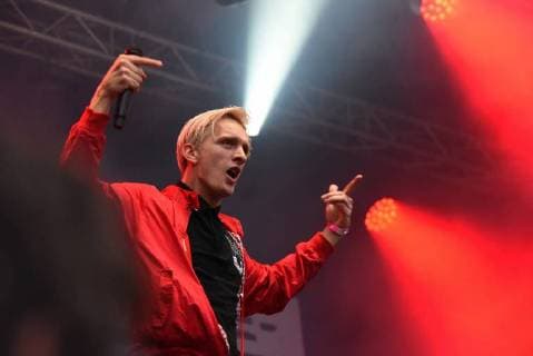 03.09.2018, xkhx Chemnitz Wir sind mehr - Aufstehen gegen rechte Hetze Prohekt Chemnitzer Kultureinrichtungen Open Air Konzert mit Felix Brummer, Sänger der Band Kraftklub