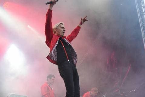03.09.2018, xkhx Chemnitz Wir sind mehr - Aufstehen gegen rechte Hetze Prohekt Chemnitzer Kultureinrichtungen Open Air Konzert mit Felix Brummer, Sänger der Band Kraftklub