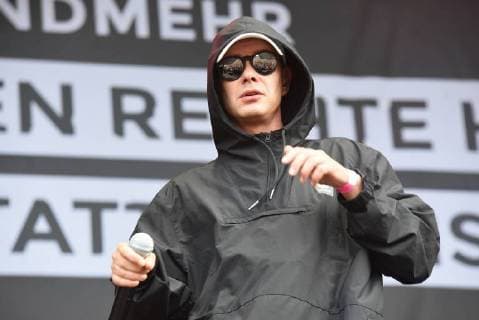 03.09.2018, xkhx Chemnitz Wir sind mehr - Aufstehen gegen rechte Hetze Prohekt Chemnitzer Kultureinrichtungen Open Air Konzert mit dem sächsischen Rapper Trettmann iHip-Hop-, RnB- und Dancehall-Sänger.