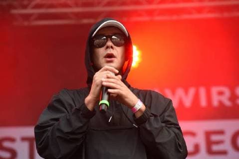 03.09.2018, xkhx Chemnitz Wir sind mehr - Aufstehen gegen rechte Hetze Prohekt Chemnitzer Kultureinrichtungen Open Air Konzert mit dem sächsischen Rapper Trettmann iHip-Hop-, RnB- und Dancehall-Sänger.