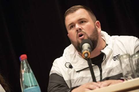 Entertainment Bilder des Tages Jan Monchi Gorkow von Feine Sahne Fischfilet bei der Pressekonferenz zum wirsindmehr-Konzert gegen Rechts in der Stadthalle. Chemnitz, 03.09.2018
