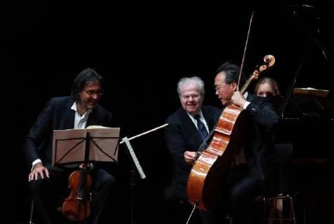 Frankfurt, Rheingau Musik Festival (180905) -- FRANKFURT, Sept. 5, 2018 -- Cellist Yo-Yo Ma (2nd R), pianist Emanuel Ax (2nd L) and violinist Leonidas Kavakos (1st L) perform at the 31st Rheingao Music Festival in Frankfurt, Germany, on Sept. 4, 2018. ) (jmmn) GERMANY-FRANKFURT-RHEINGAO MUSIC FESTIVAL LuoxHuanhuan 