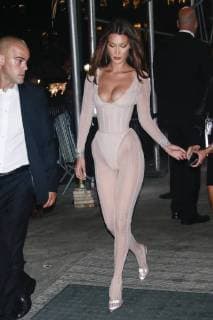NEW YORK, NY - SEPTEMBER 07: Bella Hadid at the Harper s Bazaar Icons by Carine Roitfeld party at the Plaza Hotel on September 7, 2018 in New York City. Copyright: xDiegoxCorredor MediaPunchx