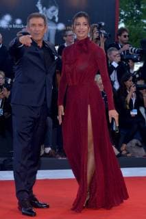75th Venice Film Festival, red carpet Award Ceremony. Pictured: Ezio Greggio, Romina Pierdomenico  Copyright: xSimonexComi Veneziax2018x xIPAx xVeneziax