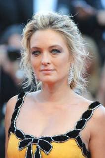Filmfestival Biennale Venedig, Mostra del Cinema, VENICE, ITALY: Carolina Crescentini walk the red carpet ahead of the Award Ceremony during the 75th Venice Film Festival in Venezia, Italia.