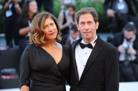 Filmfestival Biennale Venedig, Mostra del Cinema, VENICE, ITALY: Tim Blake Nelson and Lisa Benavides walk the red carpet ahead of the Award Ceremony during the 75th Venice Film Festival in Venezia, Italia.