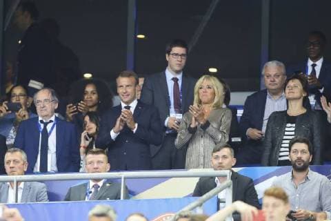 Noel Le Graet ( president FFF ) Emmanuel Macron ( President Republique Francaise) et sa femme Brigitte Macron Roxana Maracineanu ( Ministre des Sports ) CELEBRITES : France vs Pays Bas - Ligue des Nations - 09 09 2018 GwendolineLeGoff Panoramic 