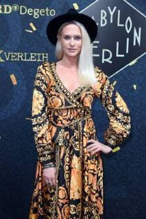 Sarah Knappik Golden Hours Berlin feiert Babylon Berlin in der Bar Tausend in Berlin am 10.09.2018
