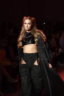 September 12, 2018 - New York, New York, U.S - September, 2018 - New York, New York U.S. - PARIS HILTON on the runway at the NAMILIA S S 2019 RTW show during New York Fashion Week 2018. (Credit image (c) ZUMA Wire .com New York U.S. - ZUMAn285 20180912_zap_n285_068 Copyright: xTheanoxNikitasx