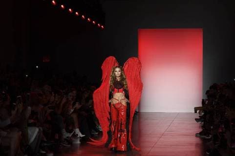 September 12, 2018 - New York, New York, U.S - September, 2018 - New York, New York U.S. - PARIS HILTON on the runway at the NAMILIA S S 2019 RTW show during New York Fashion Week 2018. (Credit image (c) ZUMA Wire .com New York U.S. - ZUMAn285 20180912_zap_n285_004 Copyright: xTheanoxNikitasx