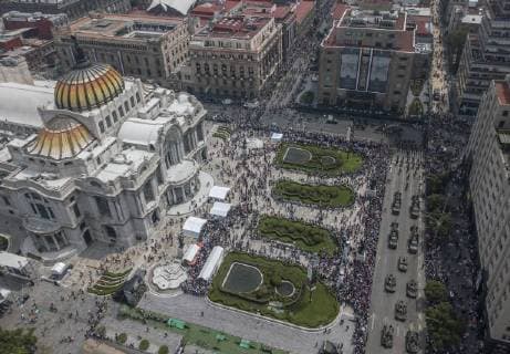 (180916) -- MEXICO CITY, Sept. 16, 2018 -- Photo taken on Sept. 16, 2018 shows a military parade to commemorate Mexico s Independence Day in Mexico City, capital of Mexico, on Sept. 16, 2018. ) MEXICO-MEXICO CITY-INDEPENDENCE DAY-PARADE CesarxVicuna 