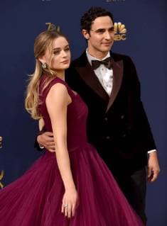 Actors Joey King (L) and Zac Posen attend the 70th annual Primetime Emmy Award at the Microsoft Theater in downtown Los Angeles on September 17, 2018.  LAP20180917123 CHRISTINExCHEW