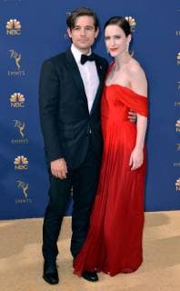 Actors Jason Ralph (L) and Rachel Brosnahan attend the 70th annual Primetime Emmy Award at the Microsoft Theater in downtown Los Angeles on September 17, 2018.  LAP20180917176 CHRISTINExCHEW