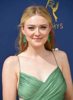 Dakota Fanning arriving at the 70th Primetime Emmy Awards in Los Angeles, California - Sept 17, 2018 - Emmy Awards 2018, Los Angeles California United States Microsoft Theater  Copyright: xOConnor-Arroyox h_00544222