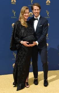 Yvonne Strahovski and Tim Loden arriving at the 70th Primetime Emmy Awards in Los Angeles, California - Sept 17, 2018 - Emmy Awards 2018, Los Angeles California United States Microsoft Theatre  Copyright: xOConnor-Arroyox h_00544234