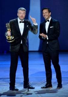 Entertainment Bilder des Tages Charlie Brooker (L) and William Bridges accept the Outstanding Writing for a Limited Series, Movie, or Dramatic Special award for Black Mirror: USS Callister , onstage during the 70th annual Primetime Emmy Awards at the Microsoft Theater in downtown Los Angeles on September 17, 2018.  LAP201809171013 JIMxRUYMEN