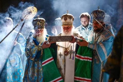 News Bilder des Tages MOSCOW, RUSSIA â€“ SEPTEMBER 21, 2018: Patriarch Kirill (C) of Moscow and all Russia welcomes relics of Saint Spyridon of Trimythous from Corfu, Greece, at the Christ the Saviour Cathedral. Valery Sharifulin TASS  TS09124D