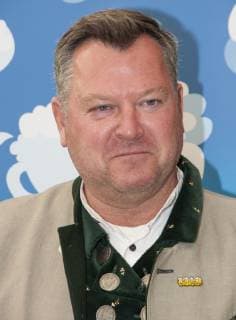 Muenchen, Oktoberfest 2018, anlaesslich der Praemierung fuer ausgezeichnetes Bayerisches Festzelt Verleihung durch die Bayerische Landwirschaftsministerin Michaela Kaniber, hier Buergermeister Und Wirtschaftsreferent Josef Schmid