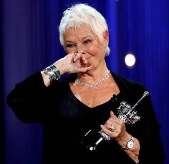 British actress Judy Dench receives the Donostia Award during the 66th edition of San Sebastian international Film Festival (SSIFF), in San Sebastian, Basque Country, northern Spain, 25 September 2018. The SSIFF will be held from 21 to 29 September 2018. 66th edition of San Sebastian international Film Festival (SSIFF) !ACHTUNG: NUR REDAKTIONELLE NUTZUNG!  Copyright: xJavierxEtxezarretax GRAF2506 20180925-636735028444439492
