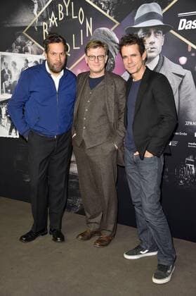 Achim von Borries, Henk Handloegten und Tom Tykwer bei der Preview der Dokumentation 1929 - Das Jahr Babylon im ehemaligen Stummfilmkino Delphi. Berlin, 25.09.2018