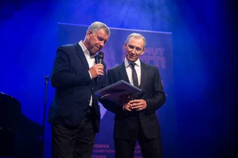 Brussels alderman Alain Courtois and Singer Helmut Lotti aka Helmut Lotigiers a ceremony to award the Brussels Intergenerational Award to Belgian singer Helmut Lotti, Wednesday 26 September 2018 at the Brussels City Hall.  JAMESxARTHURxGEKIERE 05434358