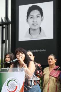 September 26, 2018 - EUM20180926NAC14.JPG.CIUDAD DE MEXICO, Exposition Exposicion-Ayotzinapa.- A cuatro anos de la desaparicion de 43 estudiantes normalistas en Ayotzinapa se presento en las rejas del Senado de la Republica, en Paseo de la Reforma, la exposicion fotografica Desaparicion Forzada. Vivos se los llevaron, Vivos los queremos . participaron senadores asi como activistas; en imagen, la senadora Nestora Salgado durante el evento. 26 septiembre 2018. Foto: Agencia EL UNIVERSAL Juan Carlos Reyes Garcia AFBV Copyright: xJuancarlosreyesgx