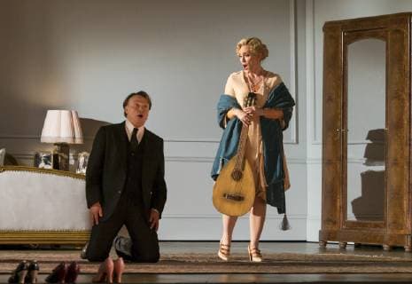 Saenger Ales Briscein als Paul, Sara Jakubiak als Marietta, am 26.09.2018 bei der Fotoprobe zum Musiktheater Psychothriller DIE TOTE STADT, in der Berliner Komischen Oper Unter den Linden, Premiere 30.09.2018 Die tote Stadt - Berlin