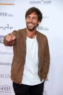 Max Giesinger bei der Goldene Henne 2018 in der Messe Leipzig am 28.09.2018 - Roter Teppich