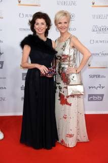 Marijam Agischewa, Andrea Kathrin Loewig bei der Goldene Henne 2018 in der Messe Leipzig am 28.09.2018 - Roter Teppich