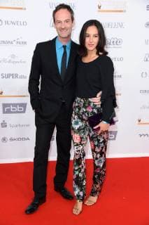 Joerg Hartmann mit Freundin Silvia Medina bei der Goldene Henne 2018 in der Messe Leipzig am 28.09.2018 - Roter Teppich