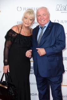 Ulli Wegner mit Ehefrau Margret Wegner bei der Goldene Henne 2018 in der Messe Leipzig am 28.09.2018 - Roter Teppich