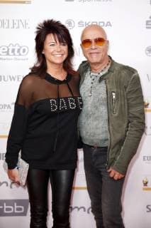 Toni Krahl von City mit Lebensgefährtin Tanja Wolf bei der 24. Verleihung der Goldenen Henne 2018 in der Leipziger Messe. Leipzig, 28.09.2018