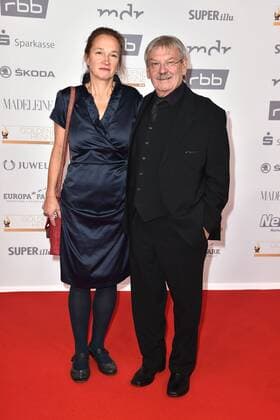 Wolfgang Winkler und seine Tochter Sabine bei der Verleihung Die Goldene Henne am 28.09.2018 in Leipzig Die Goldene Henne 2018 Verleihung in Leipzig